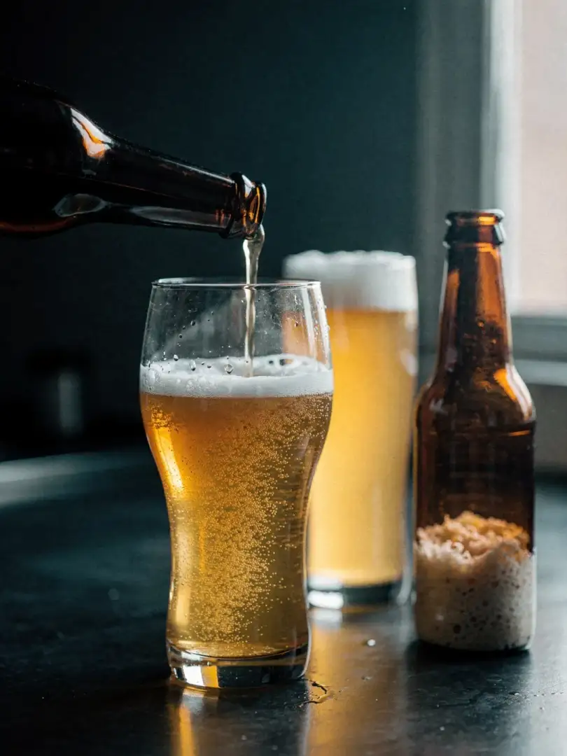 Pouring Beer the Right Way: How to Get It Right from the Bottle