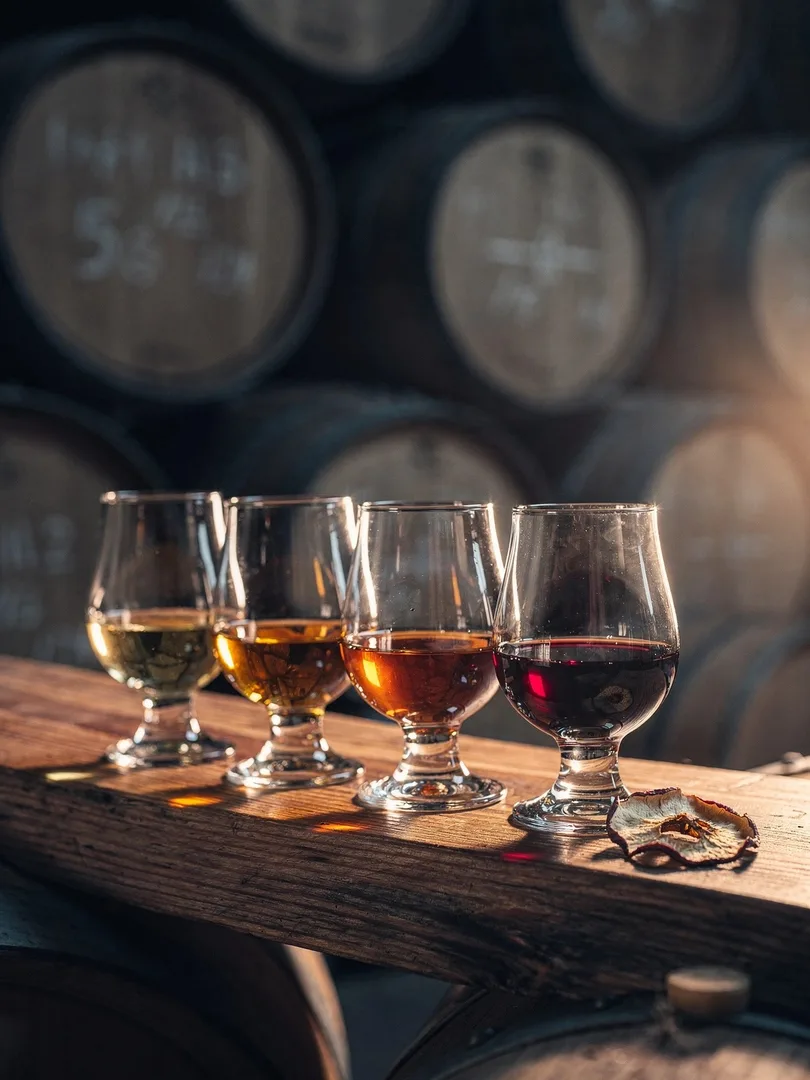 Calvados-Altersangaben: Fine, VSOP, XO und Hors d'âge