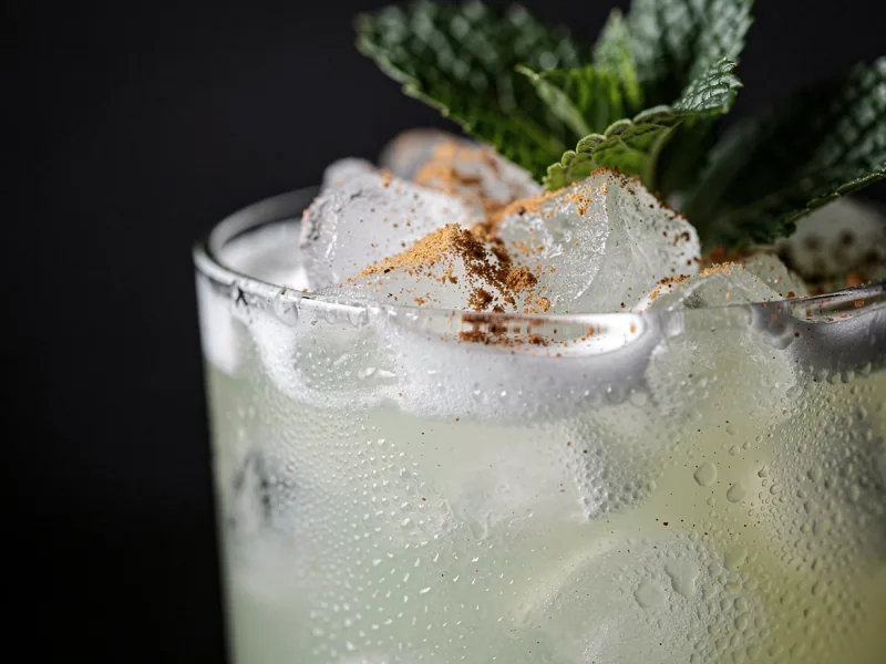 Chartreuse Swizzle — Detail