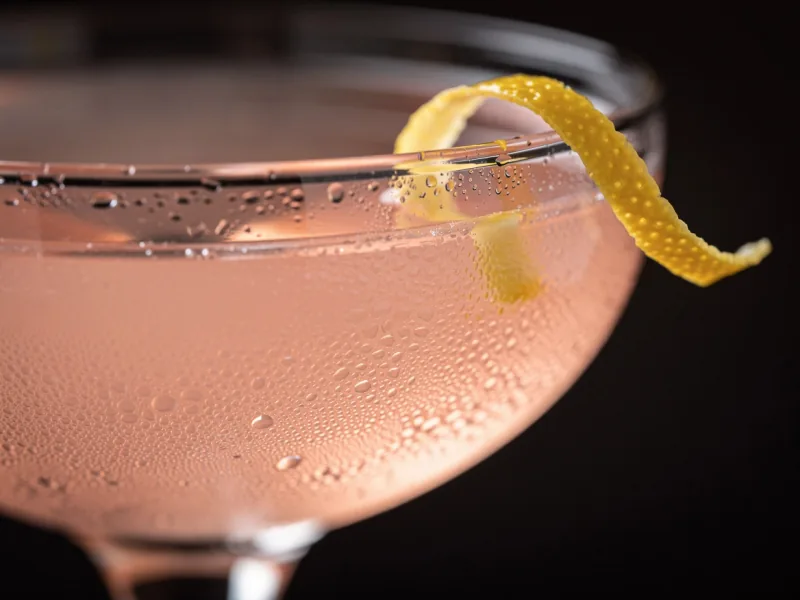 Cosmopolitan — detail