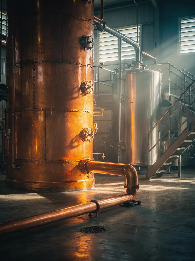 Distillation in the region Marie-Galante