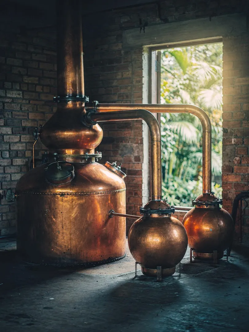Pot Still und Double Retort: Brennblasen für schweren Rum