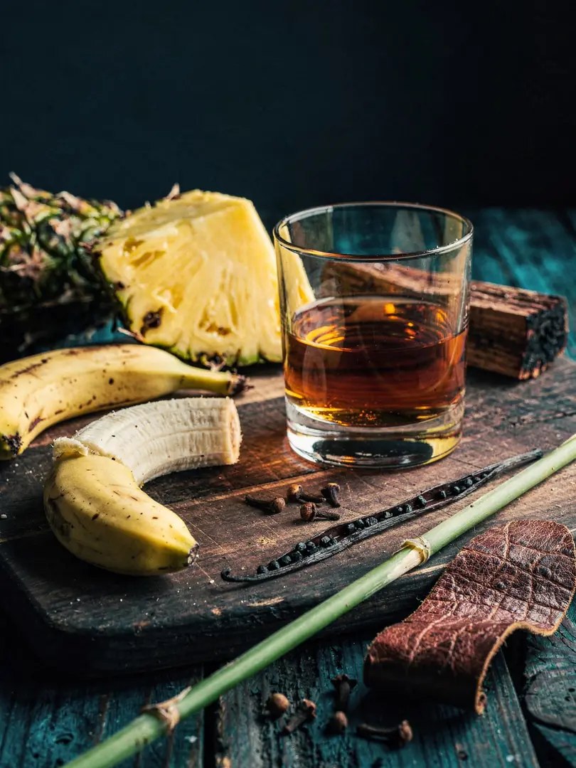 Aromas in Rum: From Banana to Leather, and Where They Come From