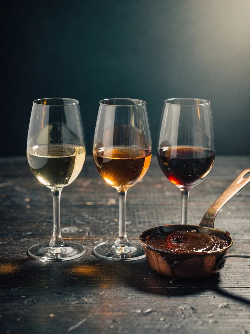 Caramel coloring E150a: does it color rum or sweeten it?