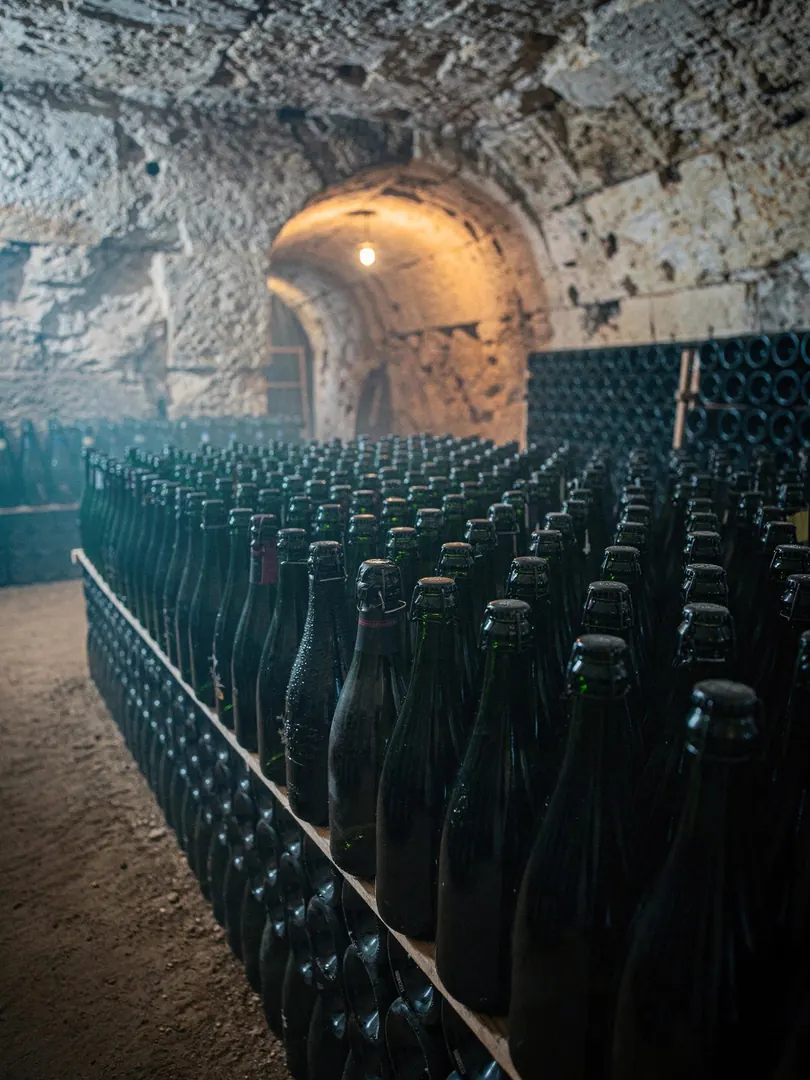 Lees Aging & Dosage in the region Saumur & the Tuffeau Cellars